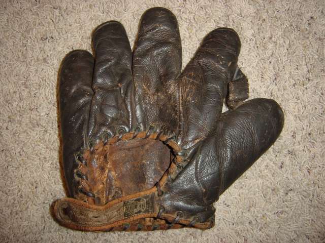 A.J. Reach GA King Patent Back